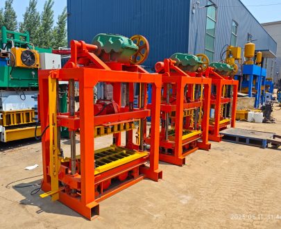 Semi automatic cabro making machine 2